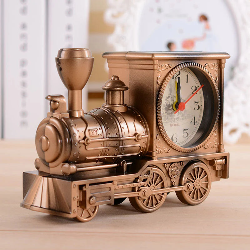 Retro model lokomotive, budilica