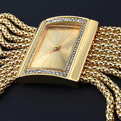 ⌚ SADA 60% POPUSTA! ✨ Kvarcni sat s cirkonima i resicama - elegantan i sjajan, savršen poklon za proslave 💎🎁