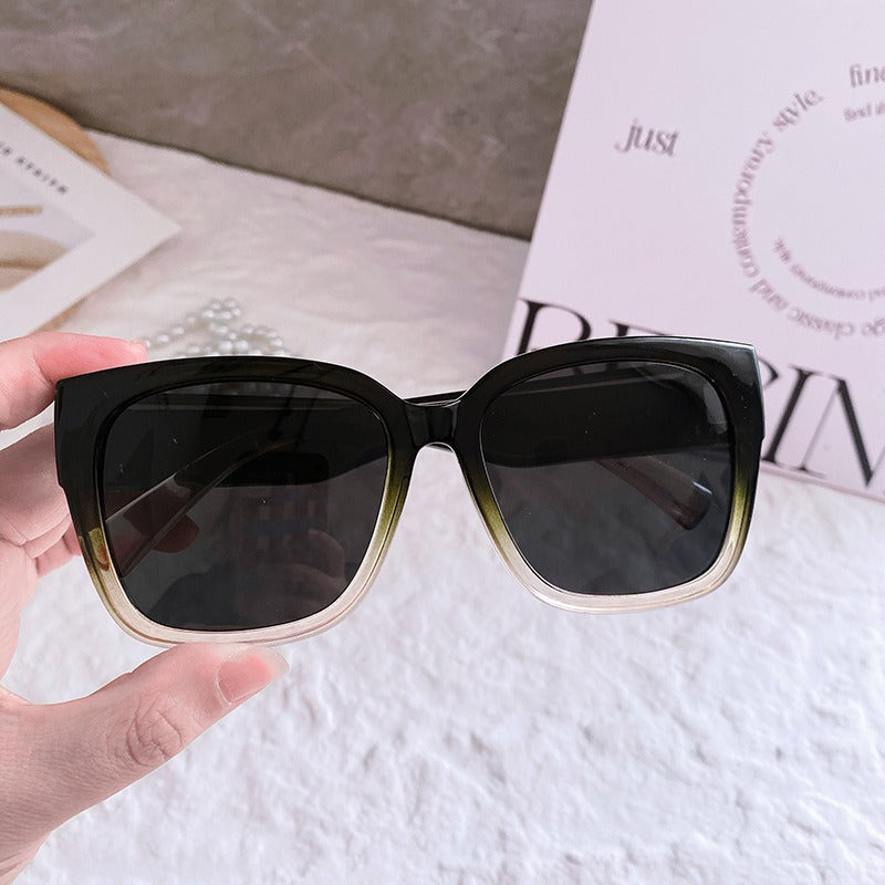 🕶️Elegantne polarizirane sunčane naočale s kopčom – Zaštita i udobnost