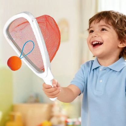 Set prijenosnih reketa i odskakujućih loptica za djecu