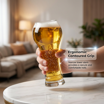 Velika krigla za pivo ukrašena umjetničkim reljefom